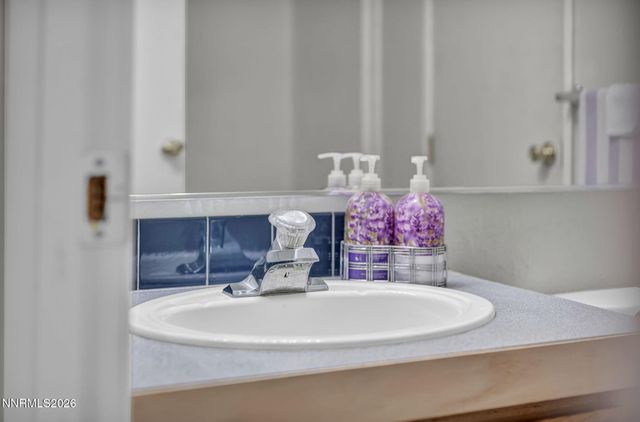 213 Glen Vista Drive, Dayton, NV 89403