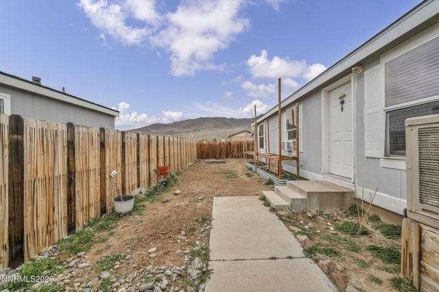 213 Glen Vista Drive, Dayton, NV 89403