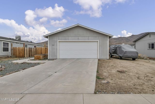 213 Glen Vista Drive, Dayton, NV 89403
