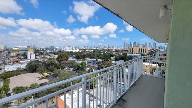 219 NW 12th Ave 1004, Miami, FL 33128