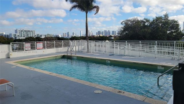 219 NW 12th Ave 1004, Miami, FL 33128