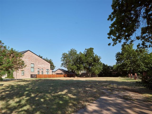 813 NW 44th Street, Oklahoma City, OK 73118