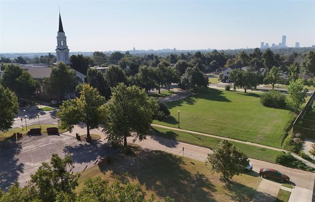 813 NW 44th Street, Oklahoma City, OK 73118