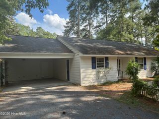 165 Duffers Lane, Southern Pines, NC 28387