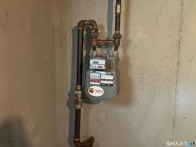 102 Diane Drive, Manchester, CT 06040