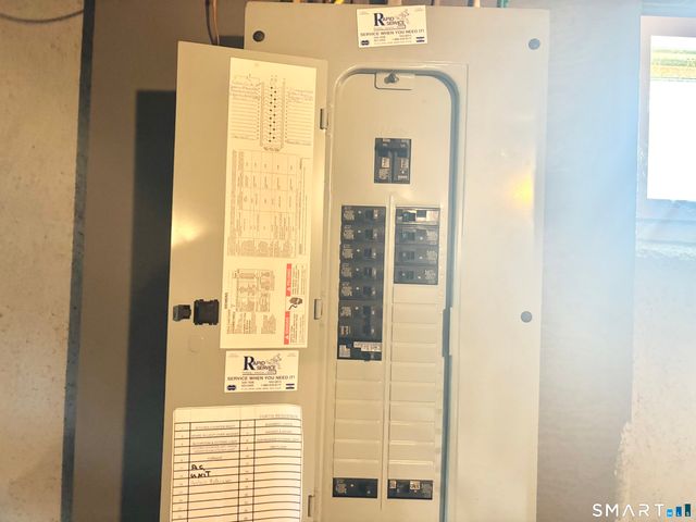 102 Diane Drive, Manchester, CT 06040