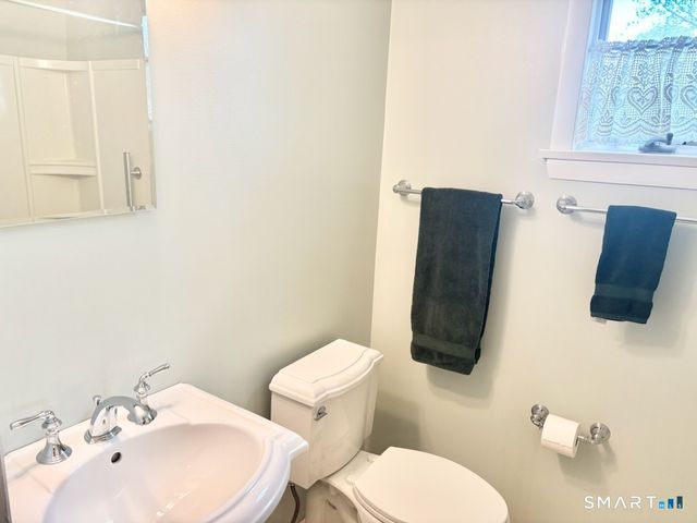 102 Diane Drive, Manchester, CT 06040