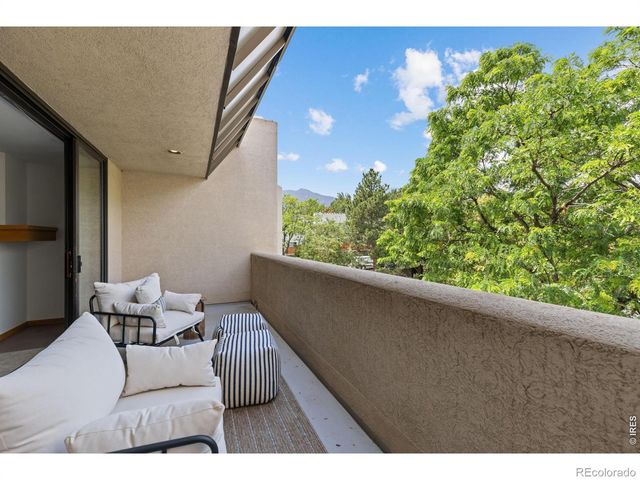 1140 Portland Place 306, Boulder, CO 80304
