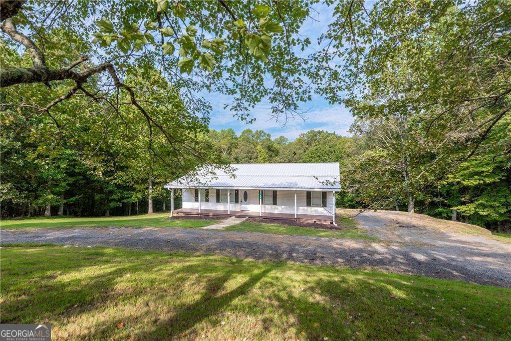 828 Rocky Ridge Road, Jasper, GA 30143