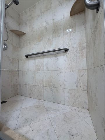 2851 S Palm Aire Dr 506, Pompano Beach, FL 33069