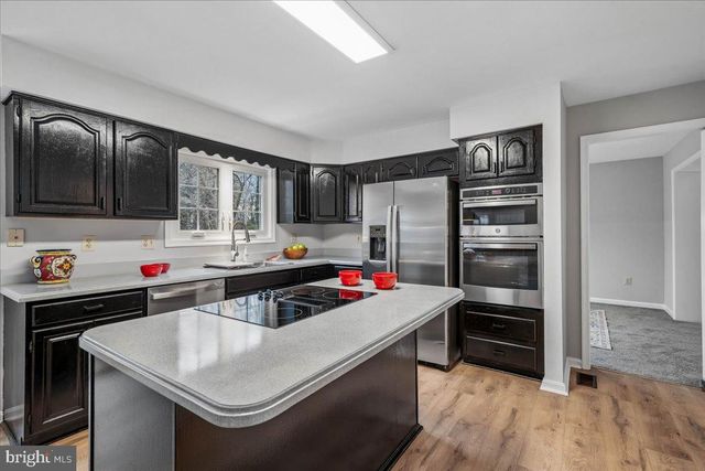 8010 CRADDOCK RD, Greenbelt, MD 20770