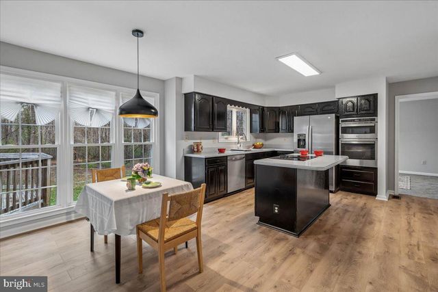 8010 CRADDOCK RD, Greenbelt, MD 20770