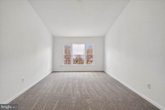 8010 CRADDOCK RD, Greenbelt, MD 20770