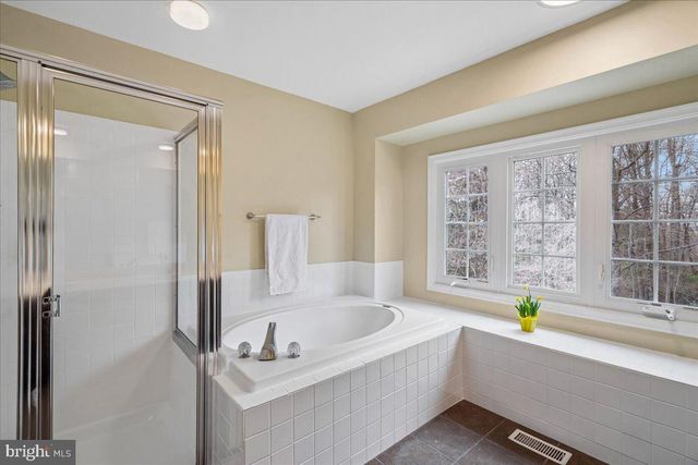 8010 CRADDOCK RD, Greenbelt, MD 20770