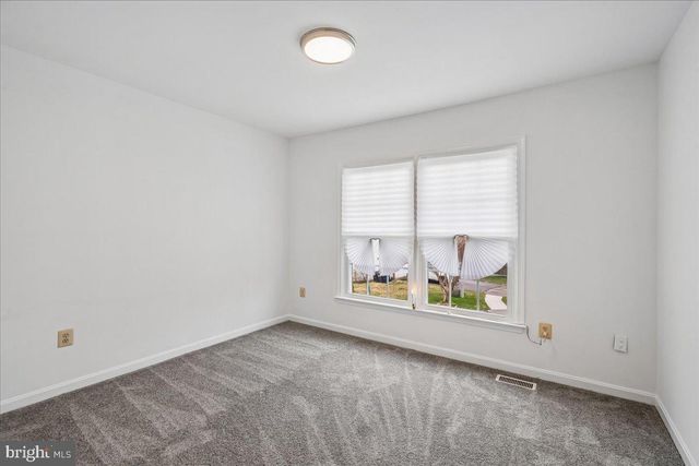 8010 CRADDOCK RD, Greenbelt, MD 20770