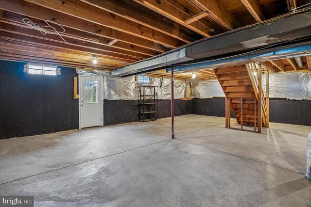 8010 CRADDOCK RD, Greenbelt, MD 20770