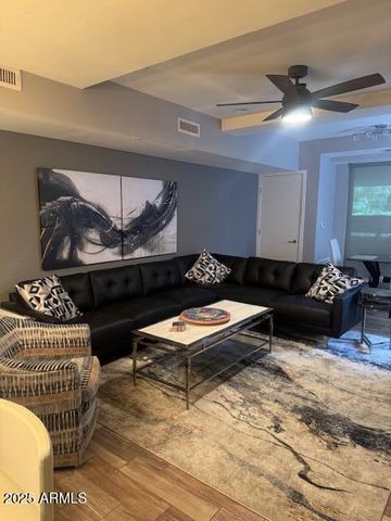 7157 E RANCHO VISTA Drive 1009, Scottsdale, AZ 85251