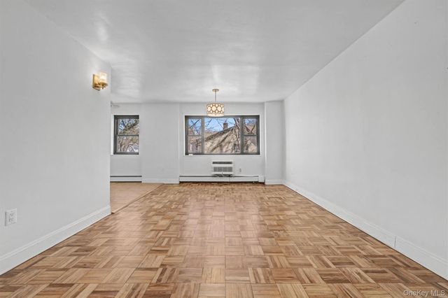 505 Central Avenue 618, White Plains, NY 10606