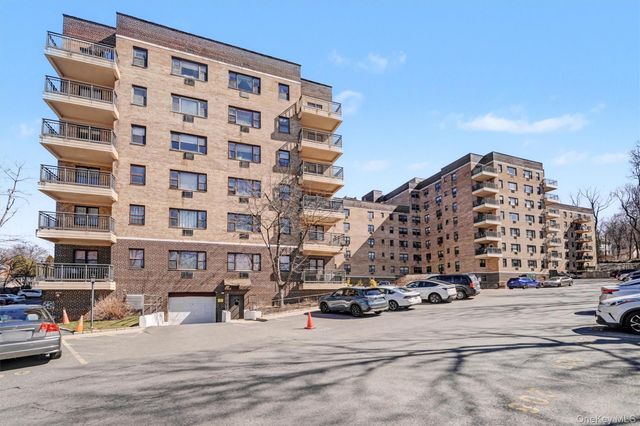 505 Central Avenue 618, White Plains, NY 10606