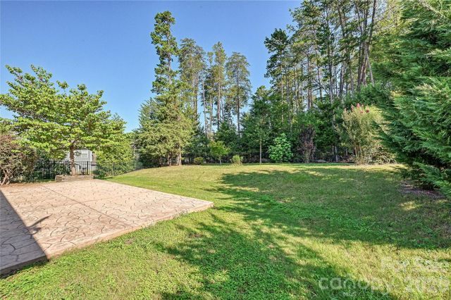 16408 Mckee Ridge Drive, Charlotte, NC 28278