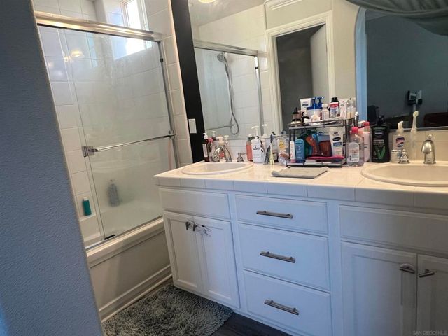 7745 El Cajon Blvd 1, La Mesa, CA 91942