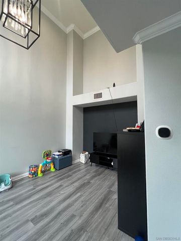 7745 El Cajon Blvd 1, La Mesa, CA 91942