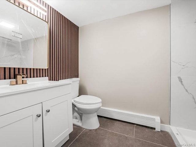 9 Honeysuckle, Kings Park, NY 11754