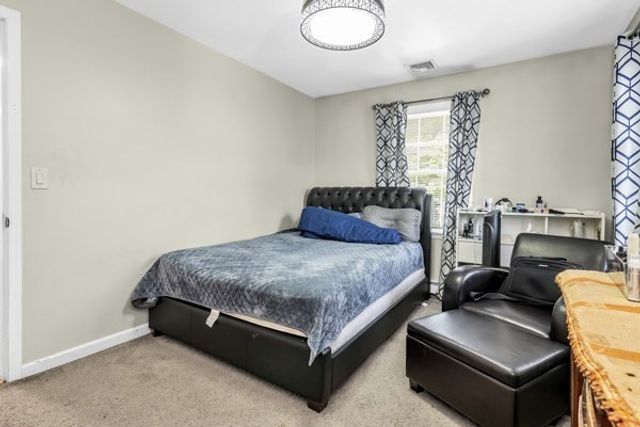 30 Johnson St, Peabody, MA 01960