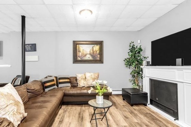 30 Johnson St, Peabody, MA 01960