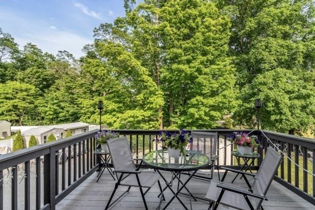 30 Johnson St, Peabody, MA 01960