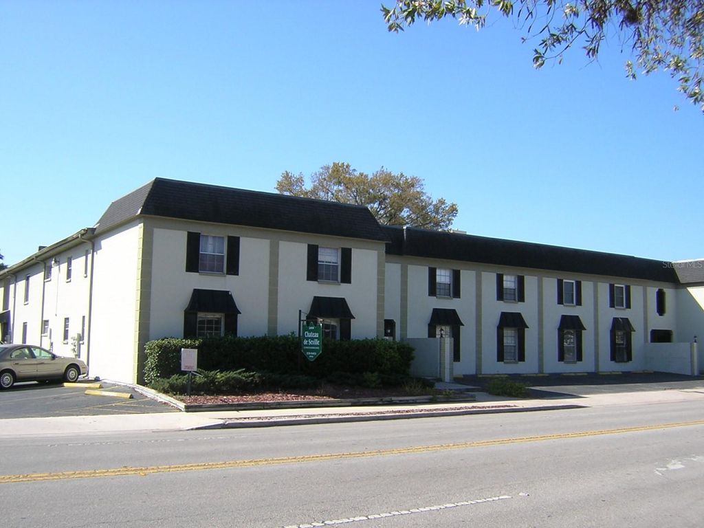 2808 W AZEELE 103, Tampa, FL 33609