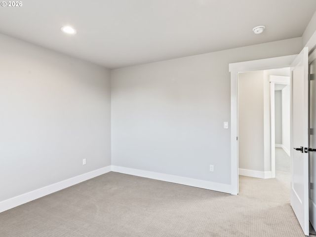 2006 E BADGER Way 2, La Center, WA 98629