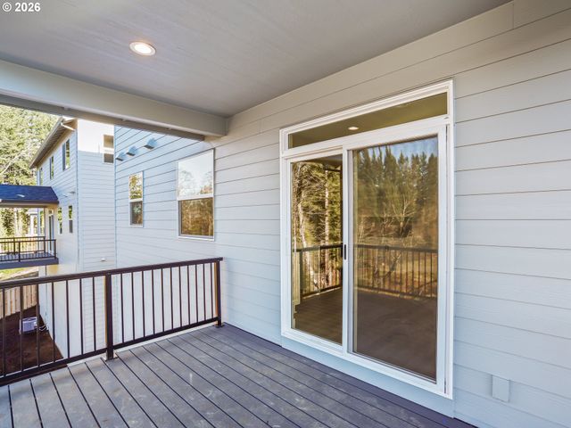 2006 E BADGER Way 2, La Center, WA 98629
