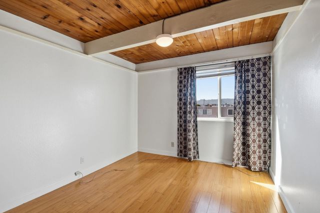 576 Sylvan St 20, Daly City, CA 94014