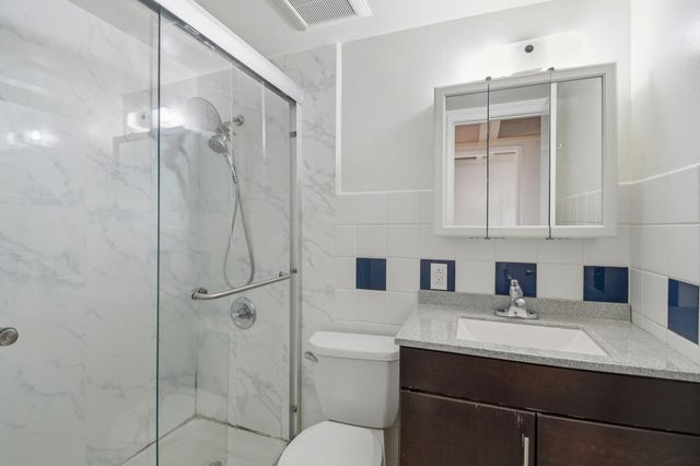 576 Sylvan St 20, Daly City, CA 94014