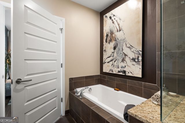 1080 Peachtree Street NE 3105, Atlanta, GA 30309