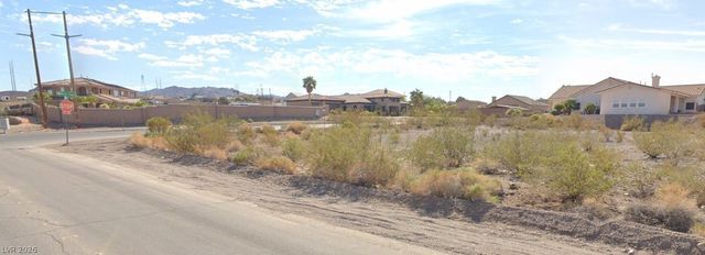 Essex Avenue, Henderson, NV 89015