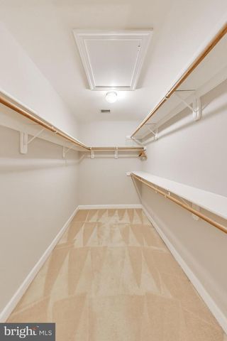 8026 KIDWELL TOWN CT, Vienna, VA 22182