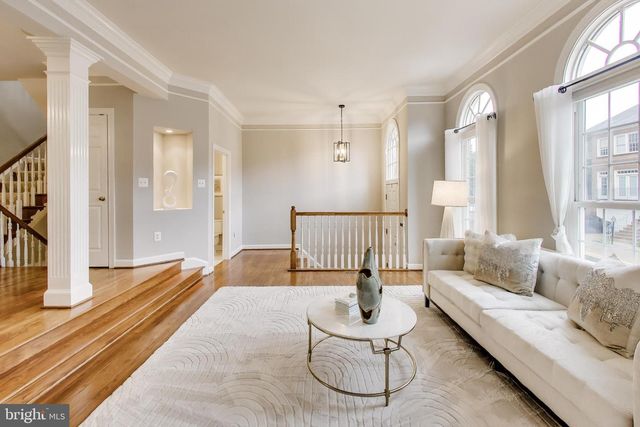 8026 KIDWELL TOWN CT, Vienna, VA 22182