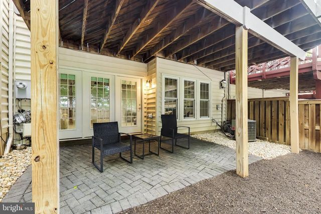 8026 KIDWELL TOWN CT, Vienna, VA 22182