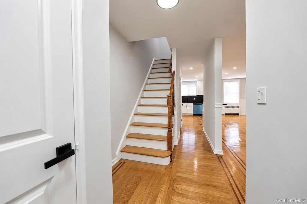 2427 Morgan Avenue, Bronx, NY 10469 — photo 4