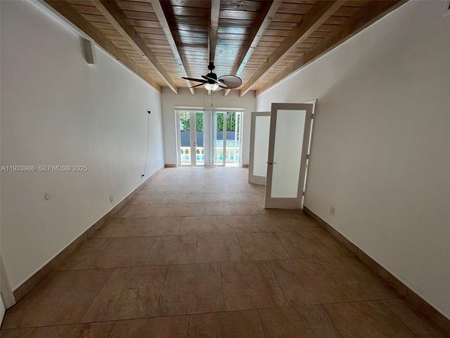 4575 Post Ave, Miami Beach, FL 33140