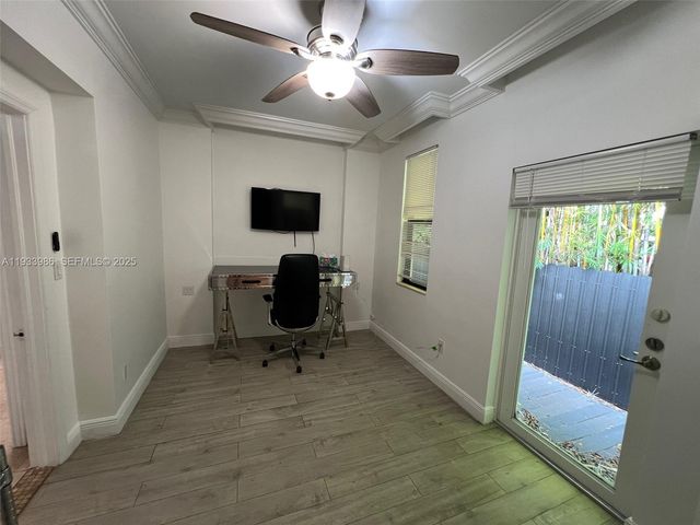 4575 Post Ave, Miami Beach, FL 33140