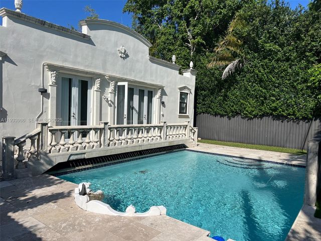 4575 Post Ave, Miami Beach, FL 33140