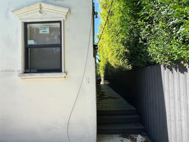 4575 Post Ave, Miami Beach, FL 33140