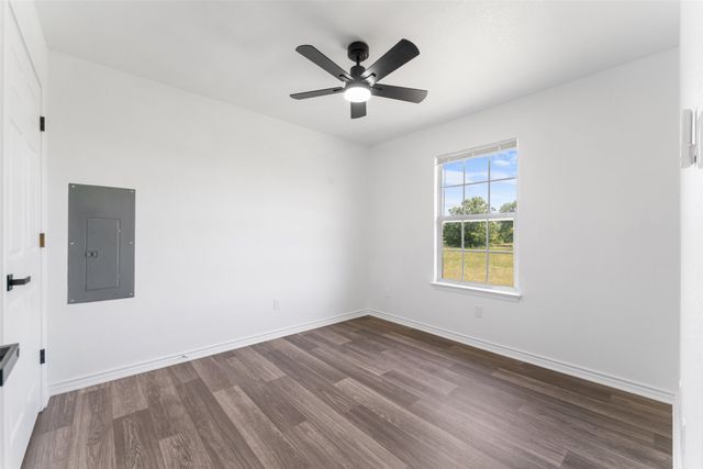 422 Mark Street, Hillsboro, TX 76645