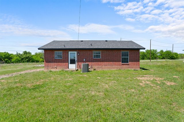 422 Mark Street, Hillsboro, TX 76645