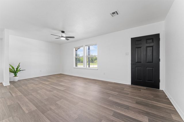422 Mark Street, Hillsboro, TX 76645