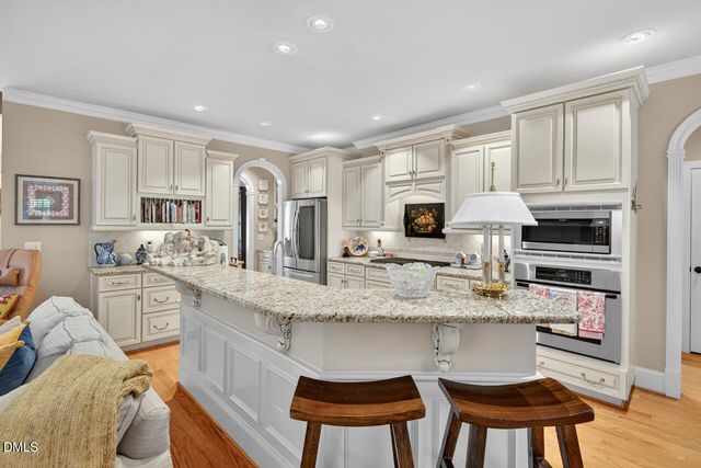 6206 Cabin Branch Drive, Durham, NC 27712