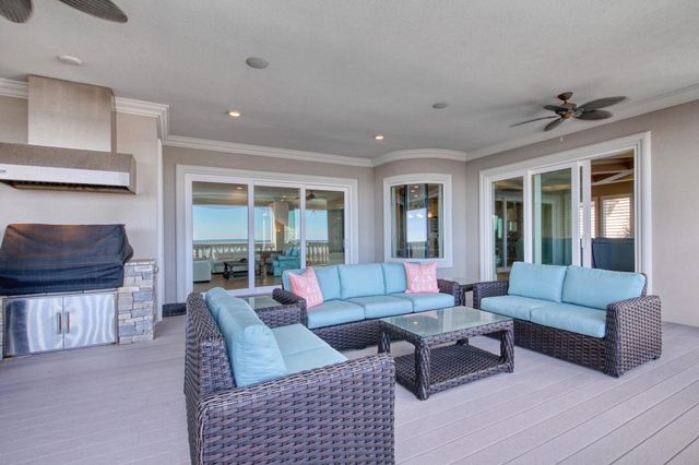 8908 N N Ocean Blvd., Myrtle Beach, SC 29572